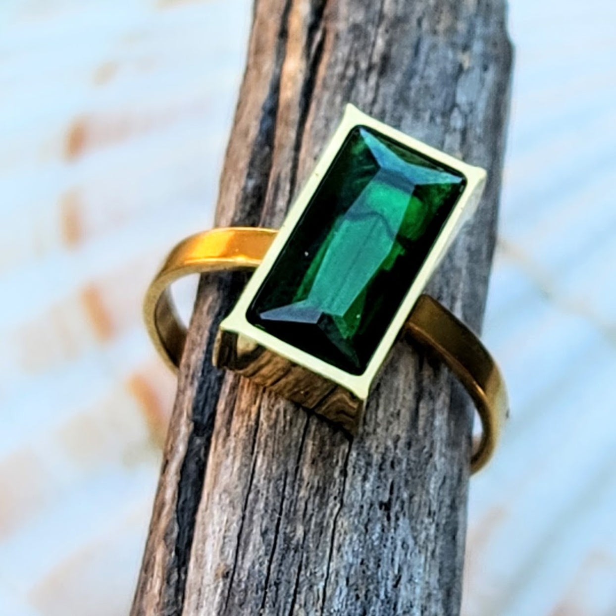 EMERALD WISH  - ADJUSTABLE CUBIC ZIRCONIA WATERPROOF 18K GOLD RING