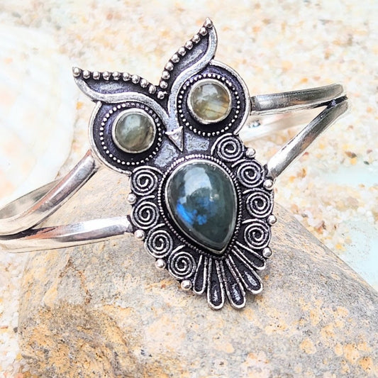 NIGHT OWL - 925 LABRADORITE CUFF