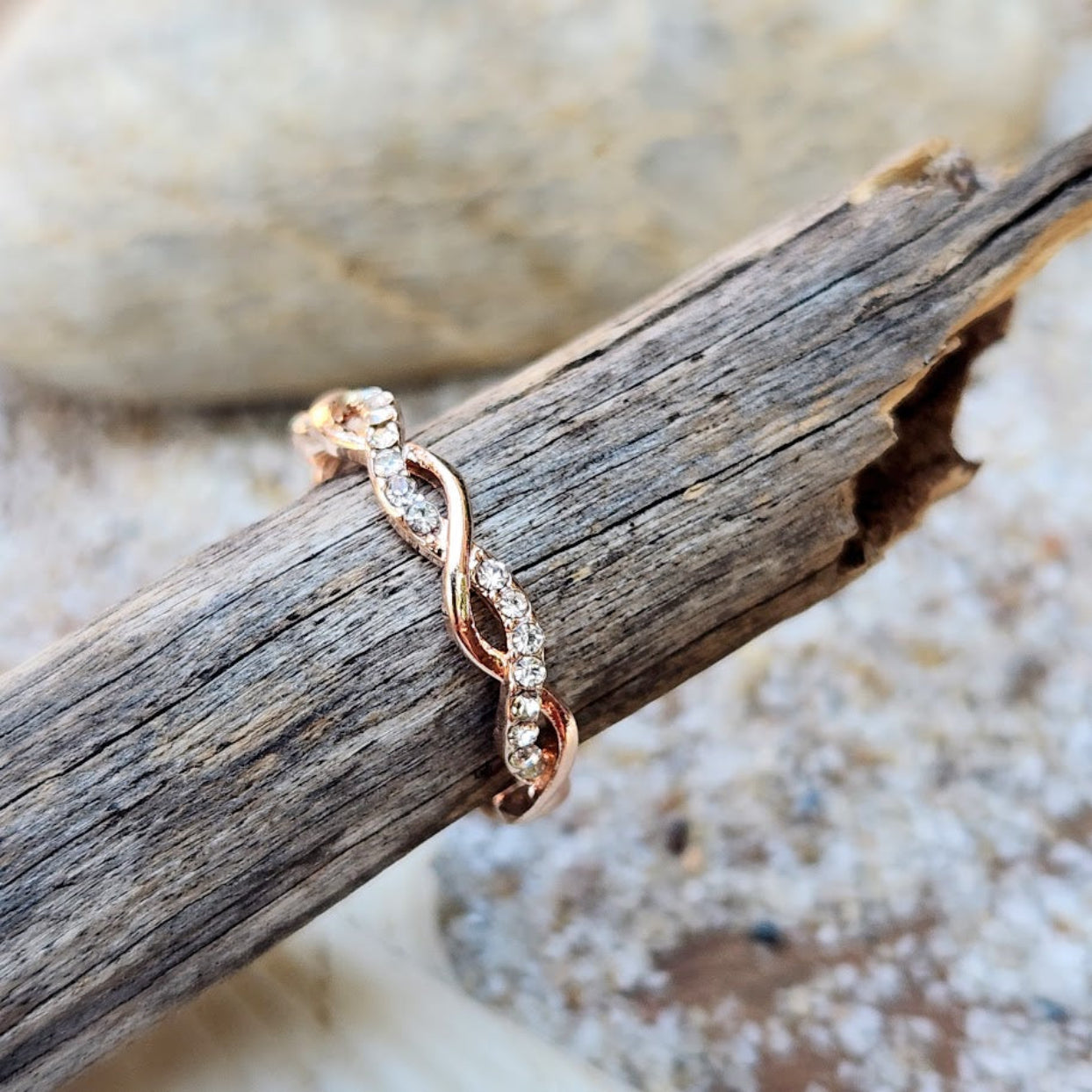 ROSE ROPE - WATERPROOF CUBIC ZIRCONIA ROSE GOLD RING