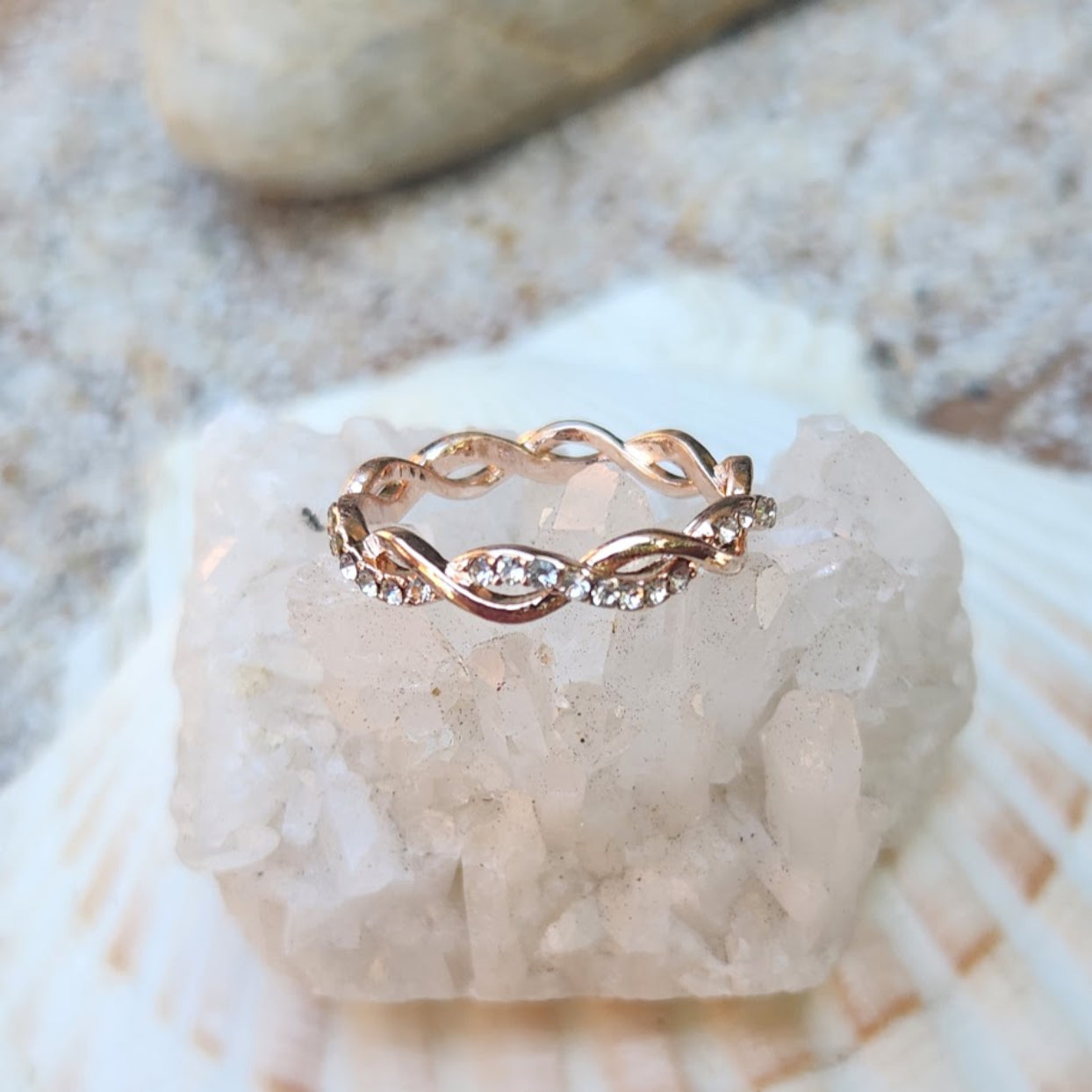 ROSE ROPE - WATERPROOF CUBIC ZIRCONIA ROSE GOLD RING