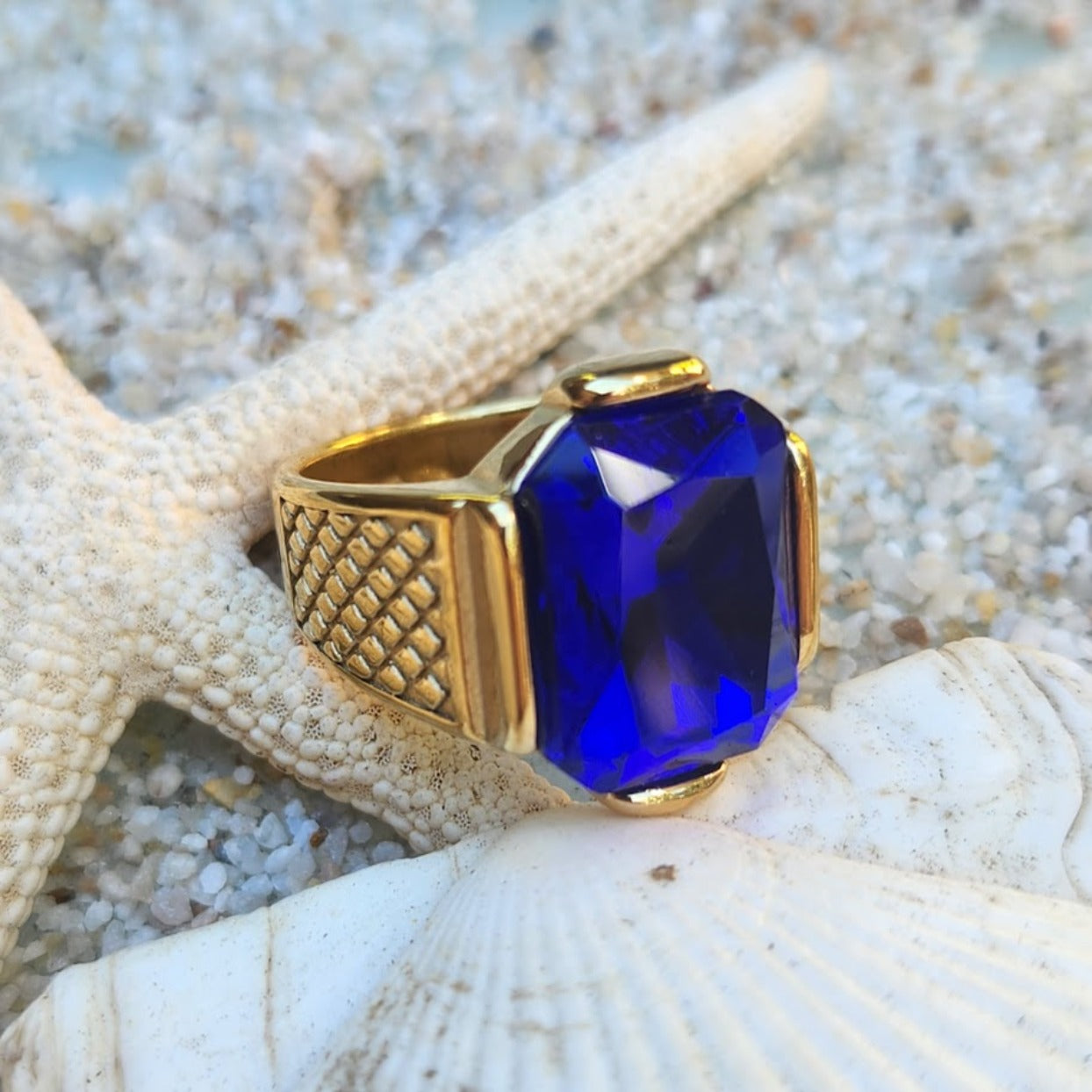 NOIR EN BLU - WATERPROOF MEN'S ONYX OR SAPPHIRE 18K GOLD RING - Premium Rings from www.beachboho.com.au - Just $90! Shop now at www.beachboho.com.au