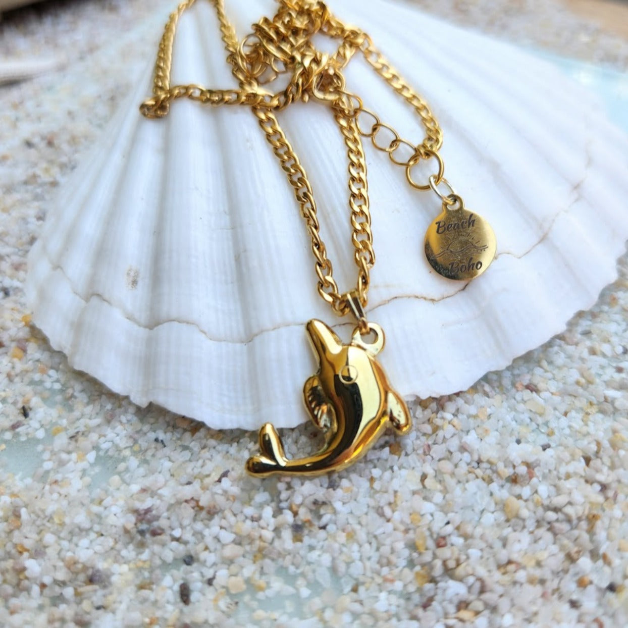 Dolphin on sale pendant gold