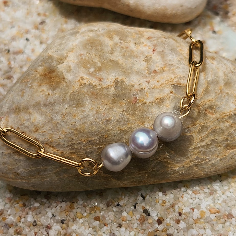 Waterproof pearl deals bracelet