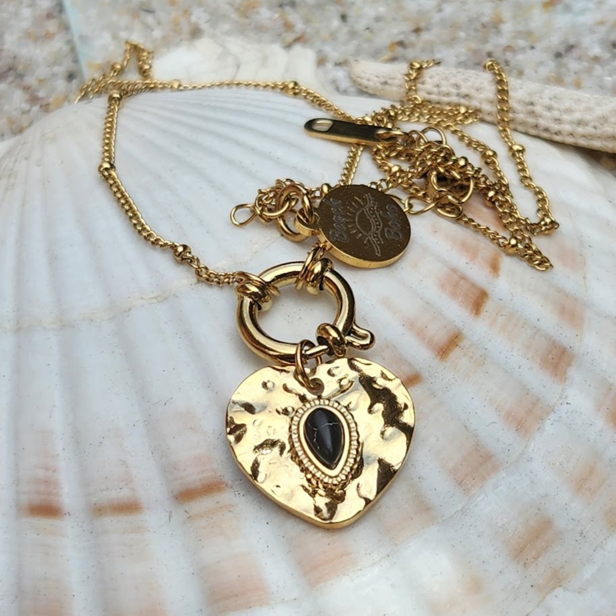 HAMMERED HEART  - WATERPROOF 18K GOLD STONE PENDANT NECKLACE