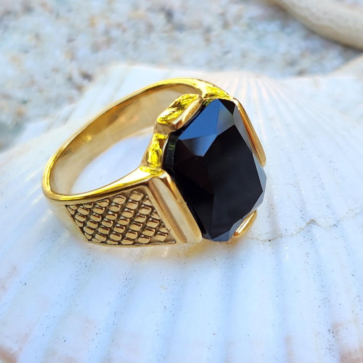 NOIR EN BLU - WATERPROOF MEN'S ONYX OR SAPPHIRE 18K GOLD RING - Premium Rings from www.beachboho.com.au - Just $90! Shop now at www.beachboho.com.au