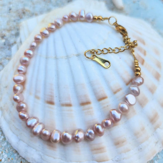 PINK BAROQUE PEARL WATERPROOF 18K GOLD BRACELET - Premium Bracelets from www.beachboho.com.au - Just $75! Shop now at www.beachboho.com.au