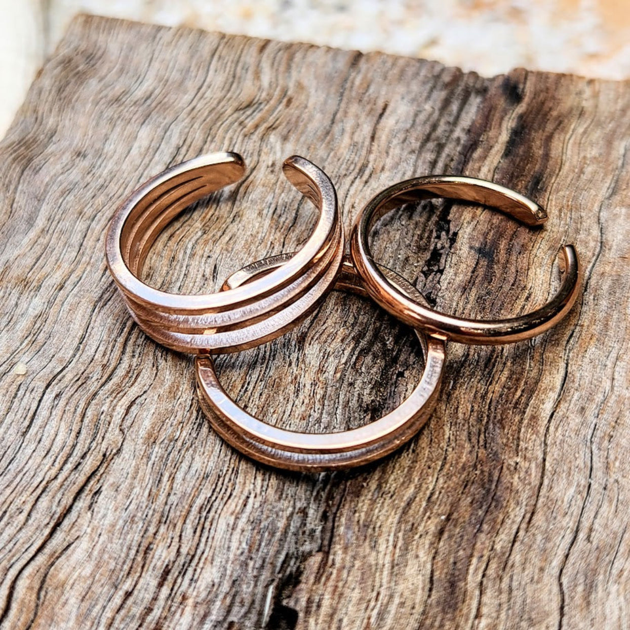 TOE RING SET  -  SET OF THREE ROSE GOLD WATERPROOF TOE RINGS