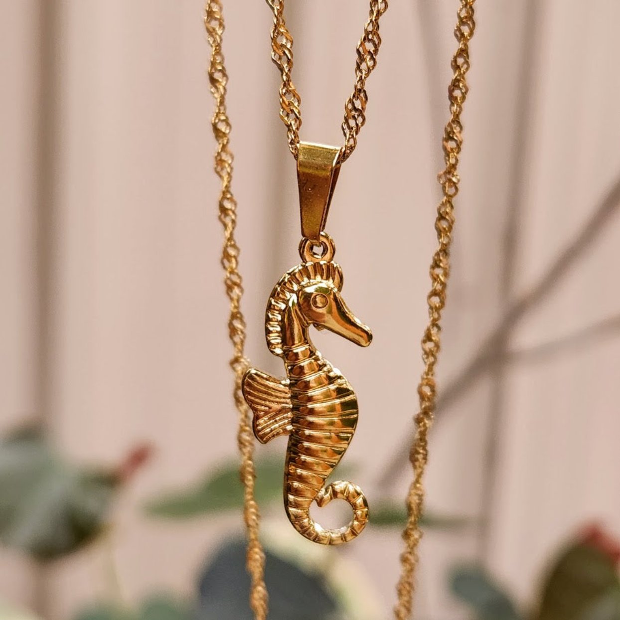 SEA HORSES - WATERPROOF 18K GOLD NECKLACE