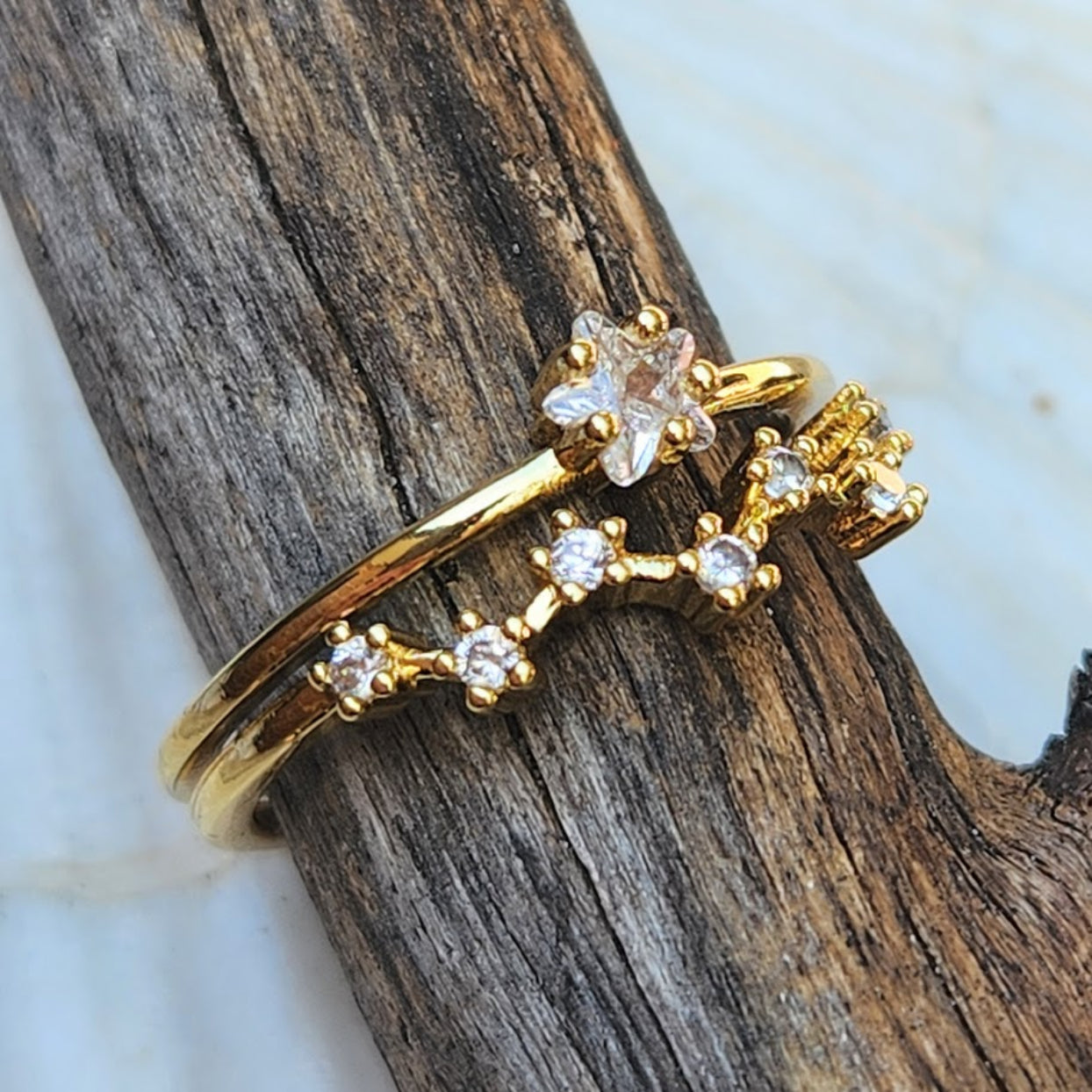 FOLLOW YOUR STAR  - ADJUSTABLE WATERPROOF STARS 18K GOLD RING