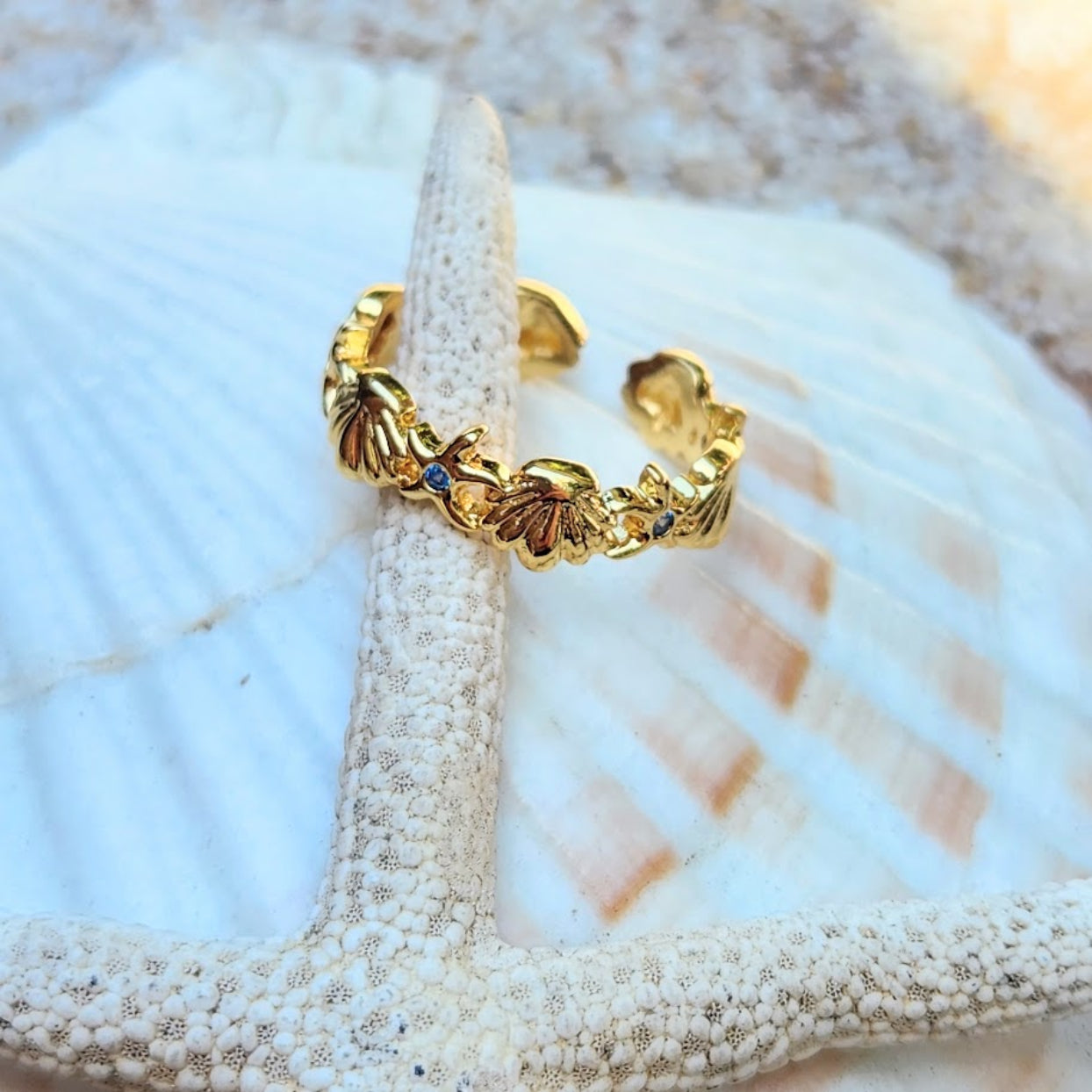 STARS & SHELLS  - ADJUSTABLE WATERPROOF STARFISH & SHELL 18K GOLD RING