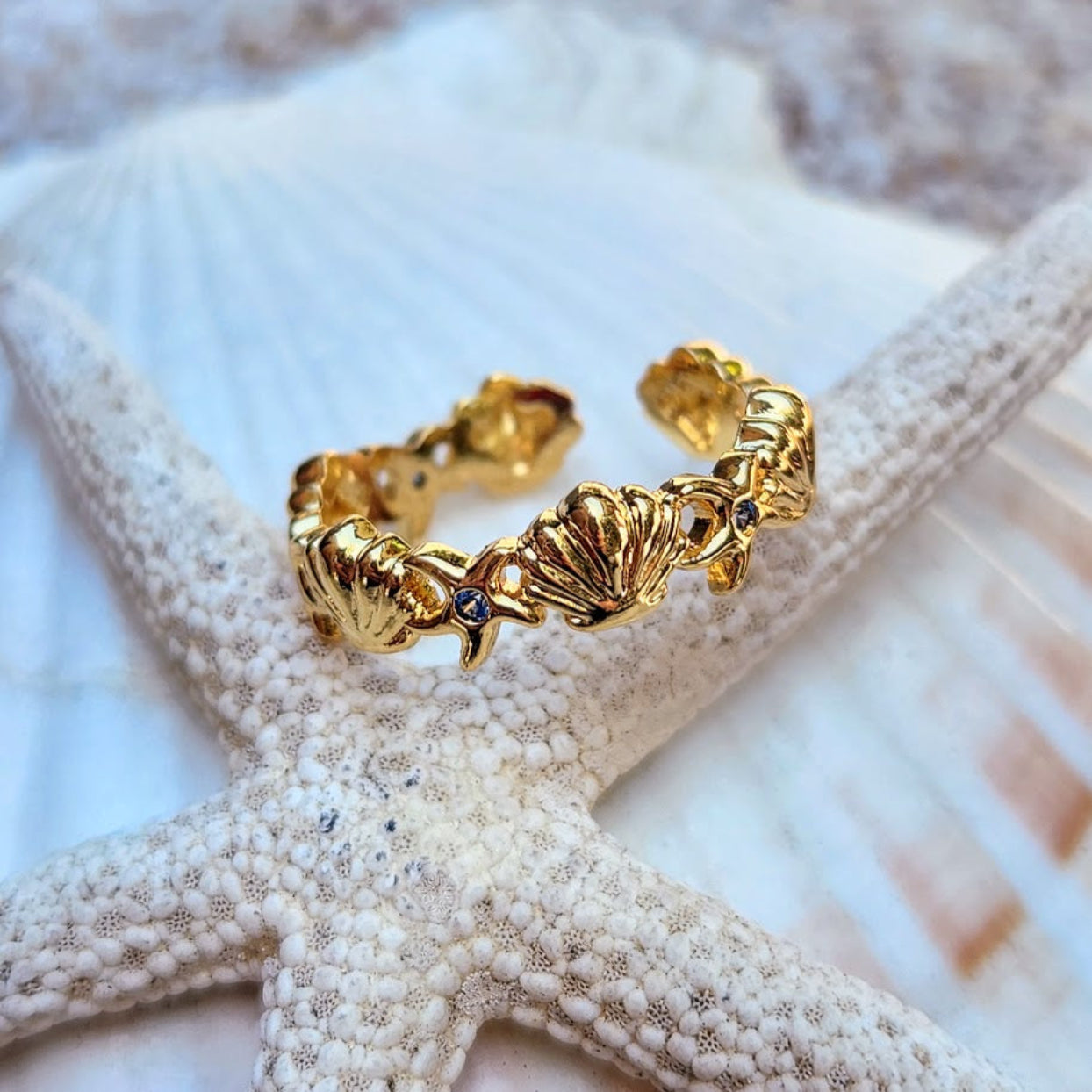 STARS & SHELLS  - ADJUSTABLE WATERPROOF STARFISH & SHELL 18K GOLD RING