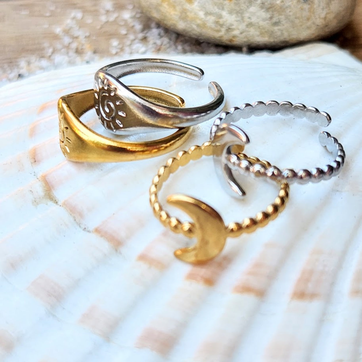 SUN & MOON - GOLD OR SILVER WATERPROOF UNIQUE TOE RINGS