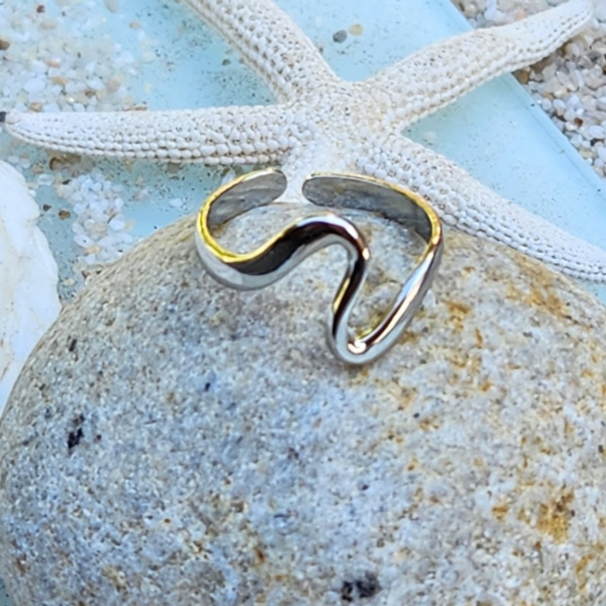 BEACH WAVES  - ADJUSTABLE WATERPROOF GOLD/ SILVER RING - Premium Rings from www.beachboho.com.au - Just $48! Shop now at www.beachboho.com.au